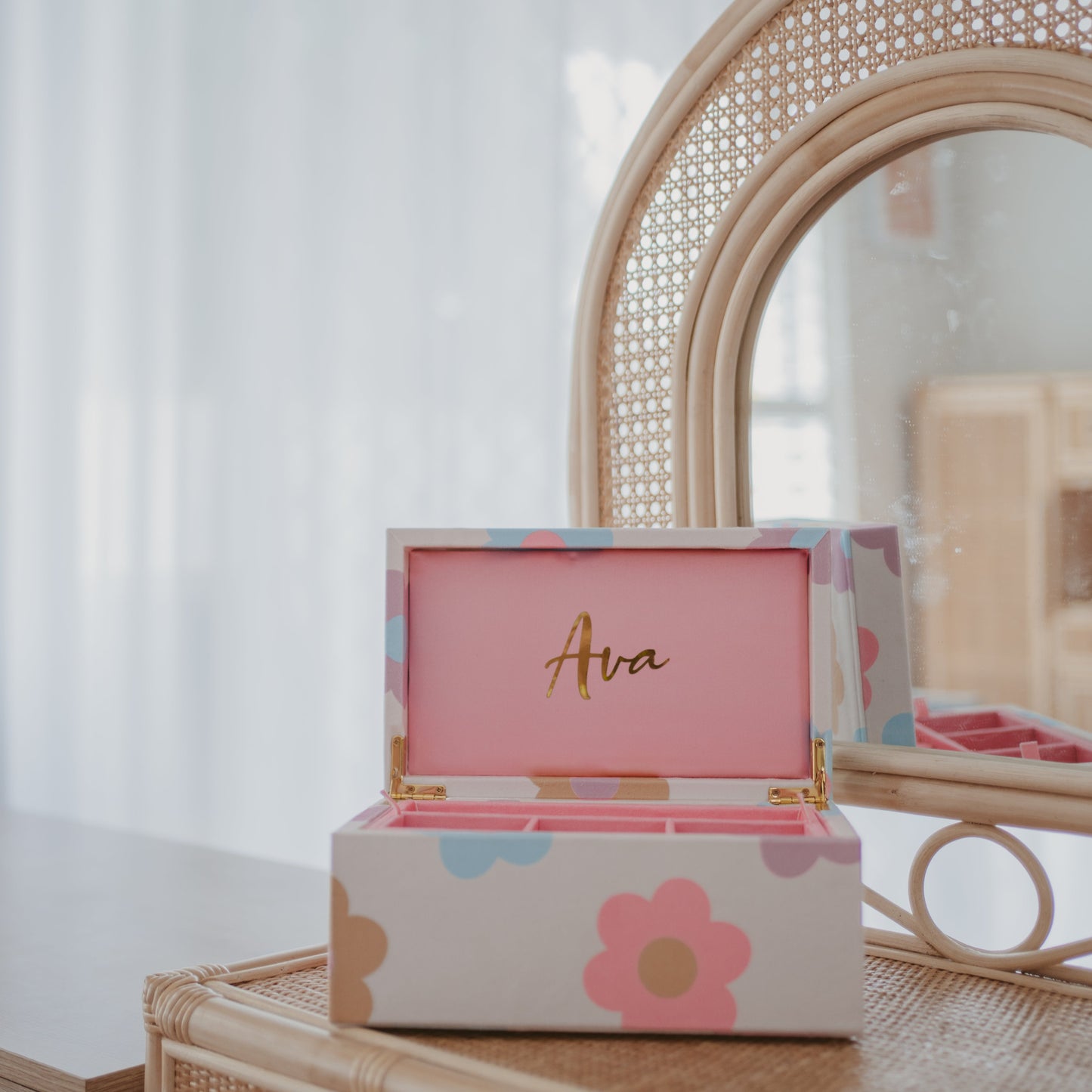 Ditzy Daisy Large Jewellery Box