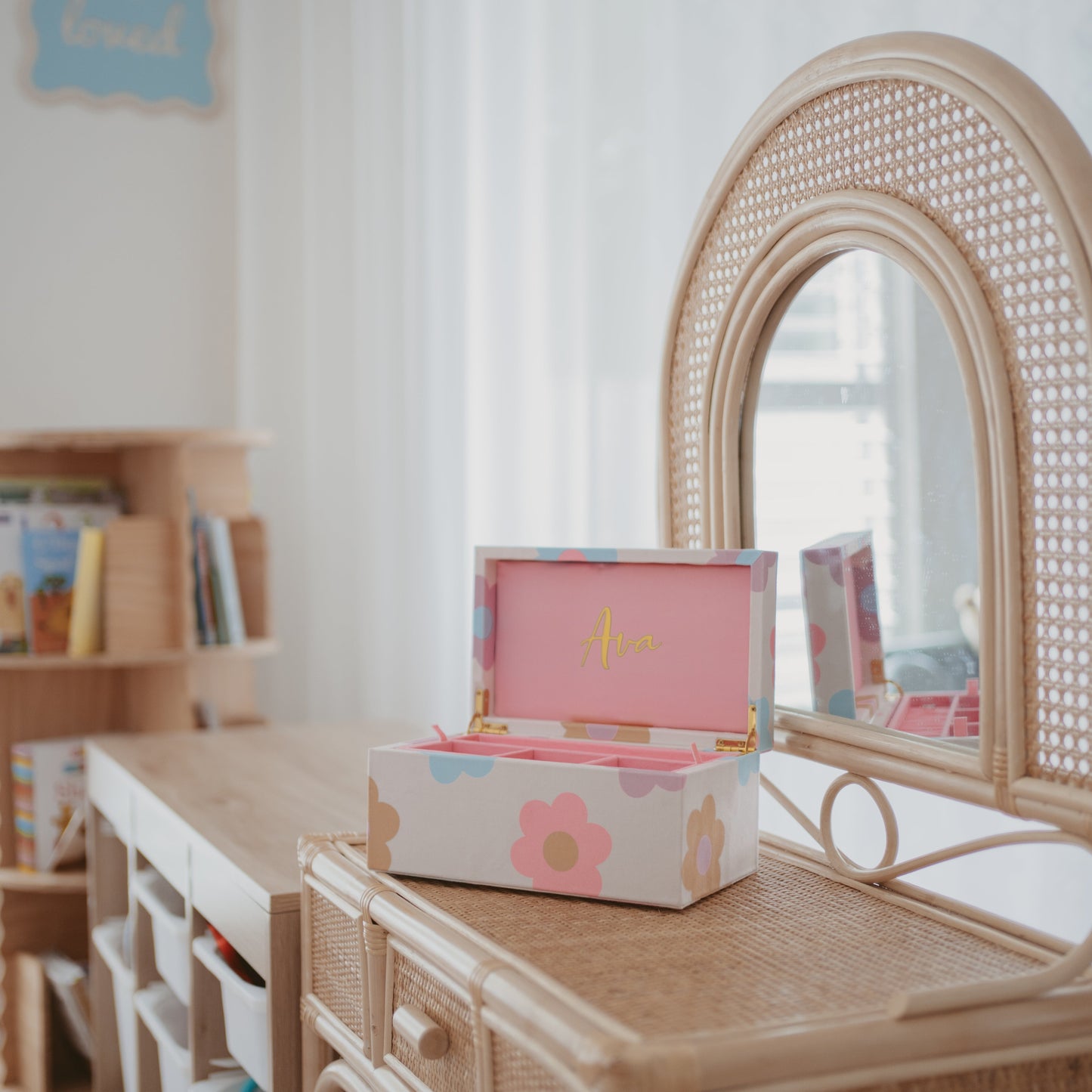 Ditzy Daisy Large Jewellery Box